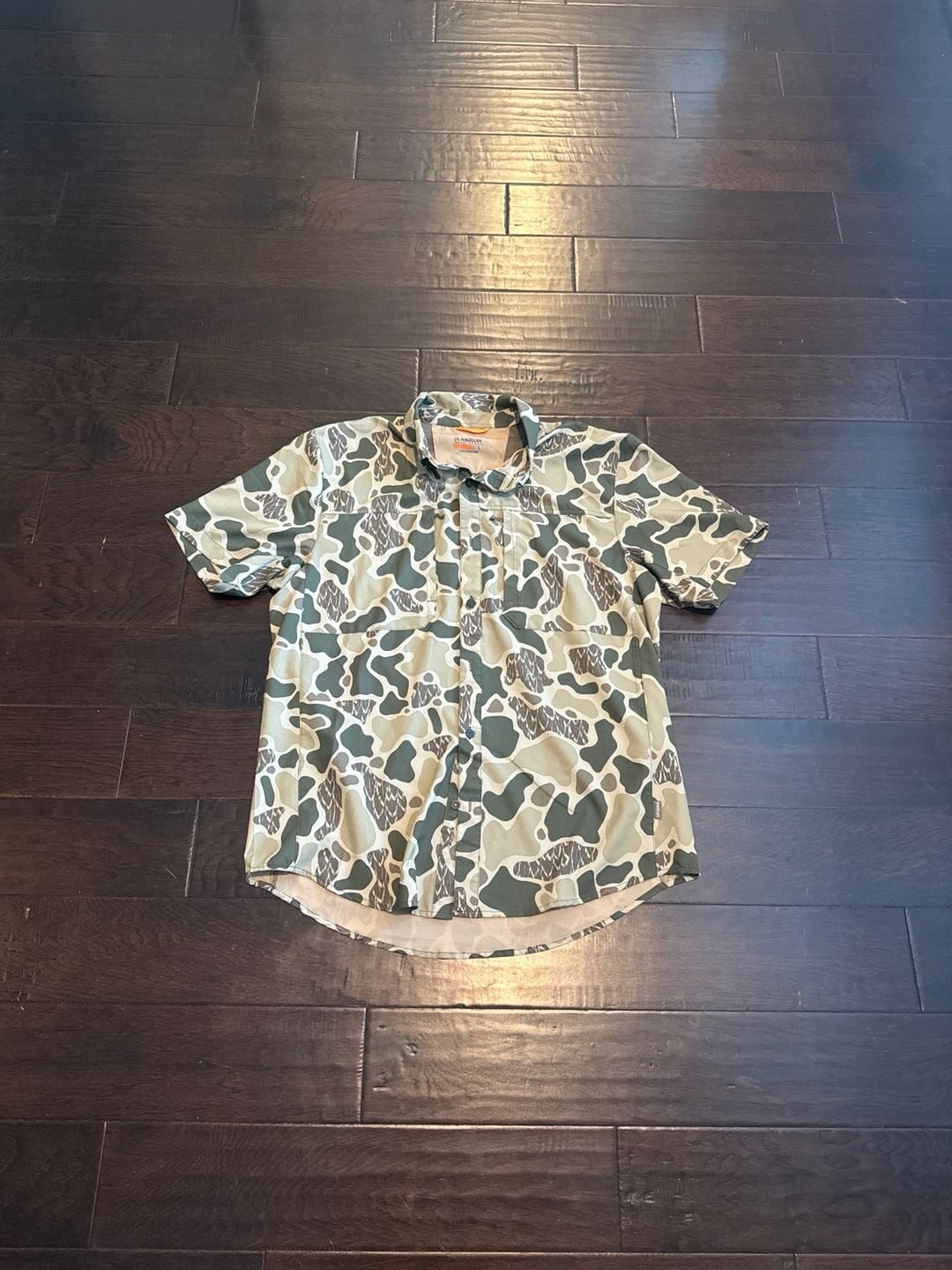 Magellan Outdoors Hunt Gear Men's Short Sleeve Camo Ripstop Fishing Shirt 1
