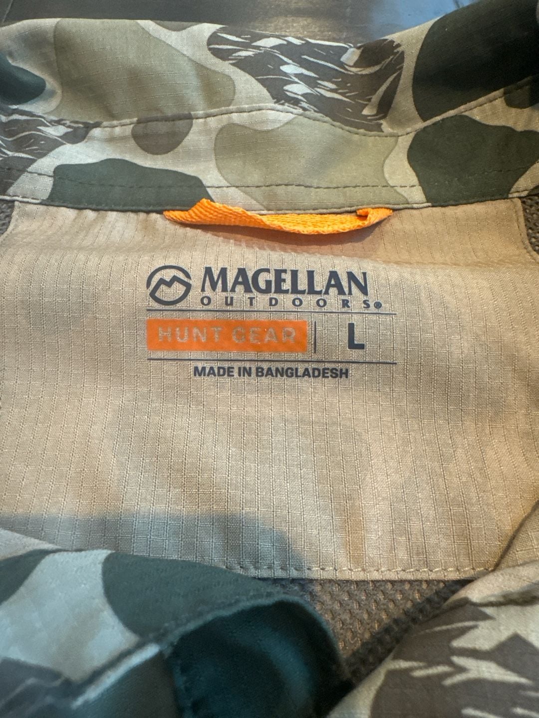 Magellan Outdoors Hunt Gear Men's Short Sleeve Camo Ripstop Fishing Shirt 2