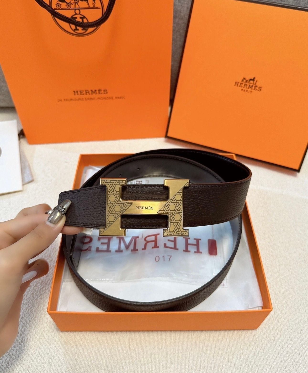 Luxury Leather Belt – Brown Textured, Gold Statement Buckle, High-End Designer Look w/ Box 1