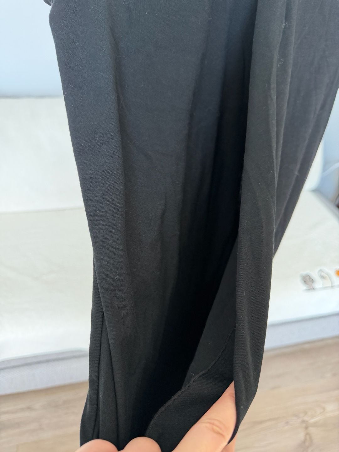 Victoria Sport Black Cross-Front Drape Short Sleeve Workout Tee XS 4