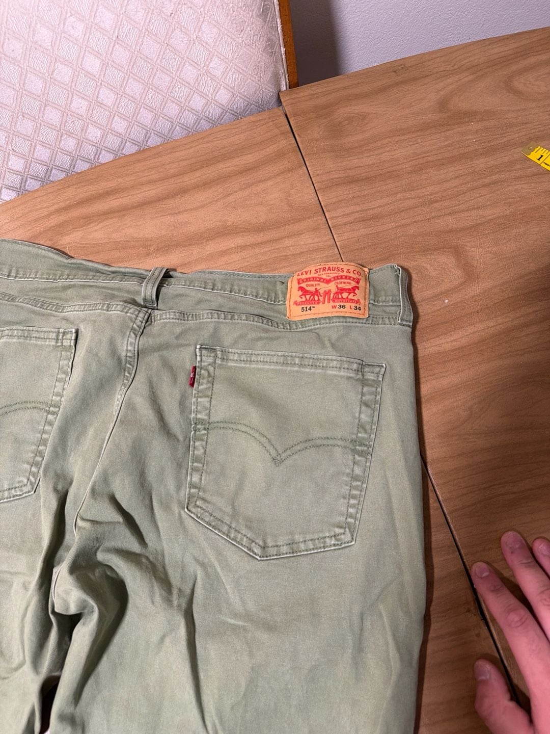 Levi's 514 Straight Fit Jeans in Olive Green W36 L34 3