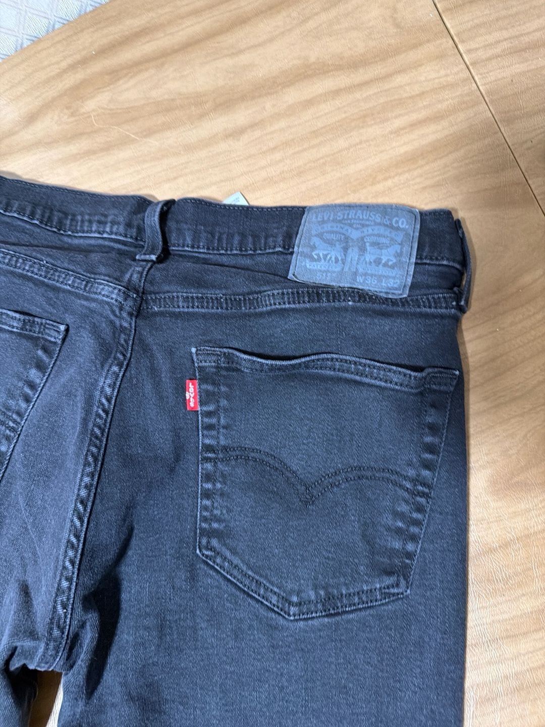 Levi's 511 Slim Fit Black Jeans Men's Size W36 L32 3