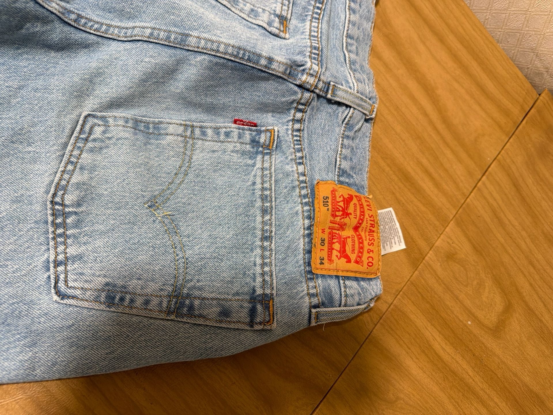 Product thumbnail 4