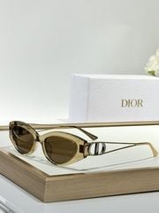 Dior 30Montaigne B6I Cat-Eye Sunglasses with CD Logo Gold Tone Temples 12