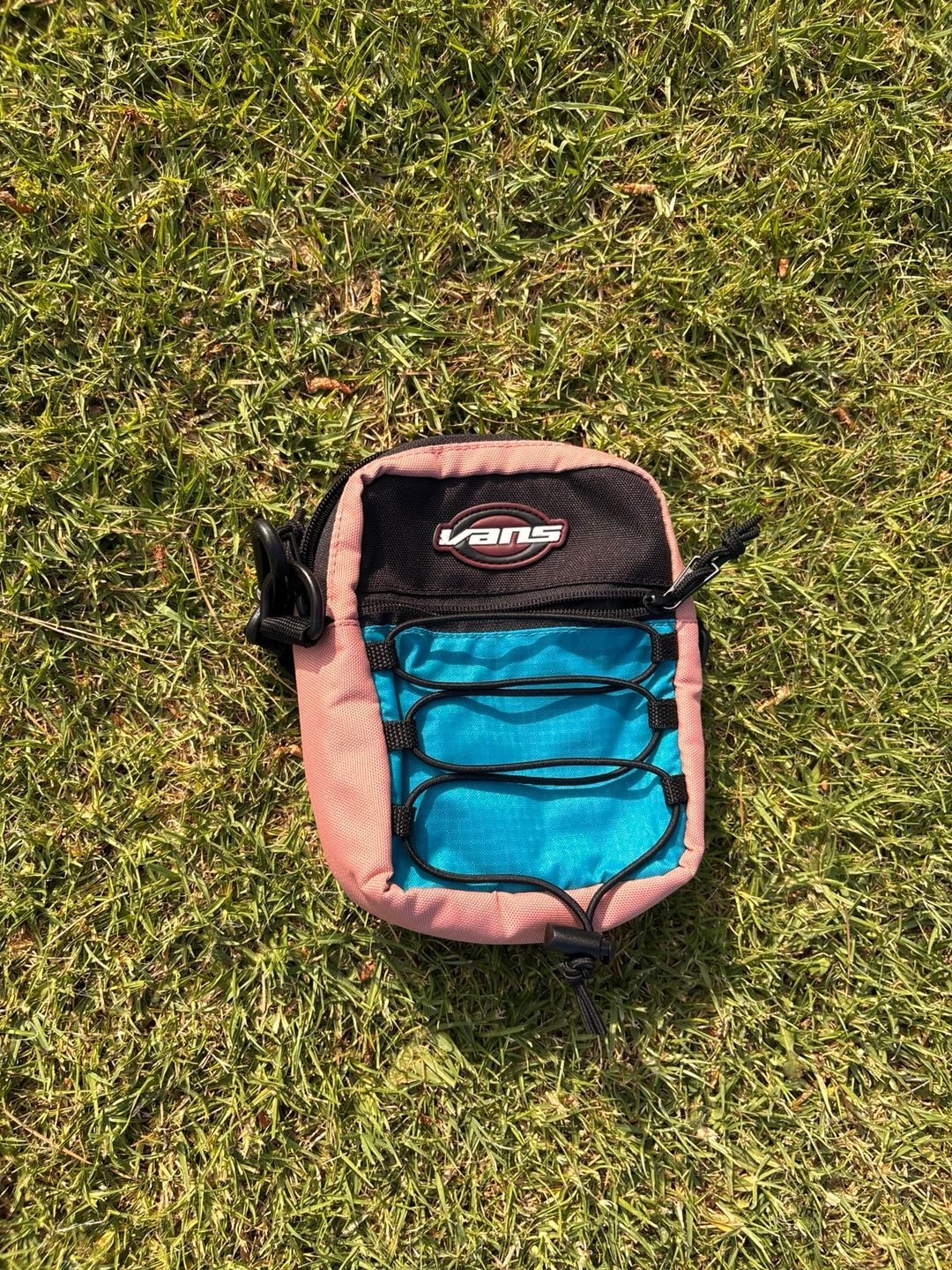 Vans Street Ready Sport Crossbody Shoulder Bag Powder Pink Blue 2