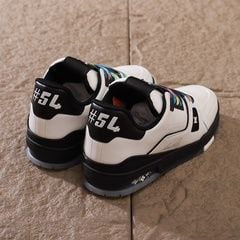 Louis Vuitton LV Trainer Sneaker White Black Rainbow Laces 20