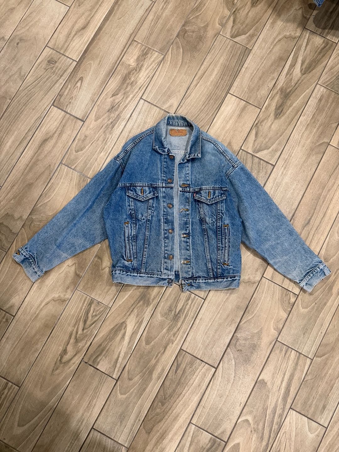 Vintage 80s/90s Levi's Trucker Denim Jacket Made in USA Size M 2