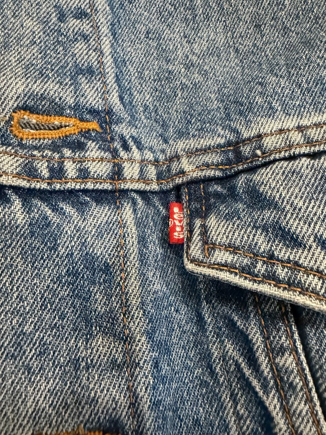 Vintage 80s/90s Levi's Trucker Denim Jacket Made in USA Size M 3