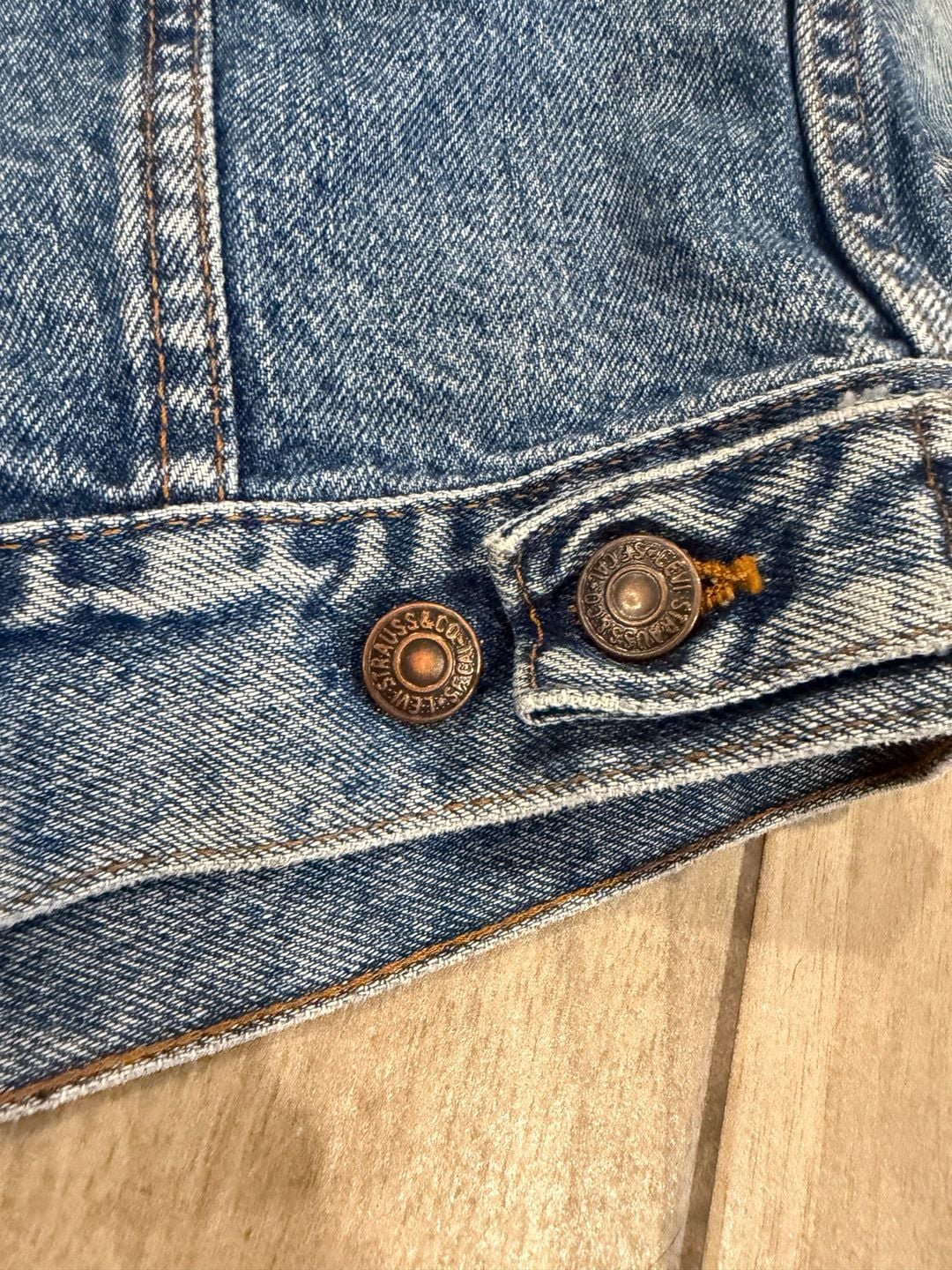 Vintage 80s/90s Levi's Trucker Denim Jacket Made in USA Size M 5
