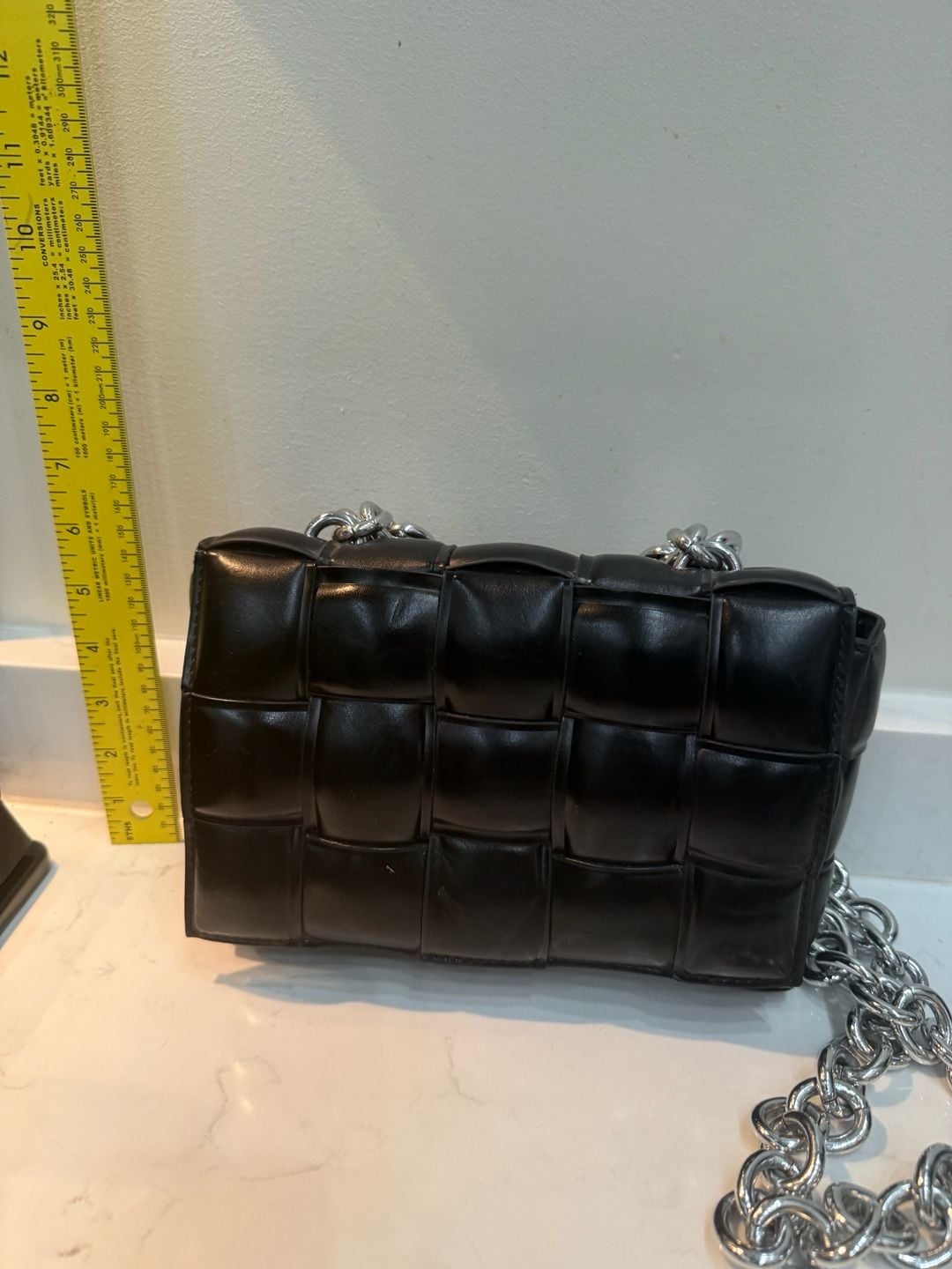 Black Padded Woven Chain Shoulder Bag Chunky Silver Chain Cassette Style Crossbody 8