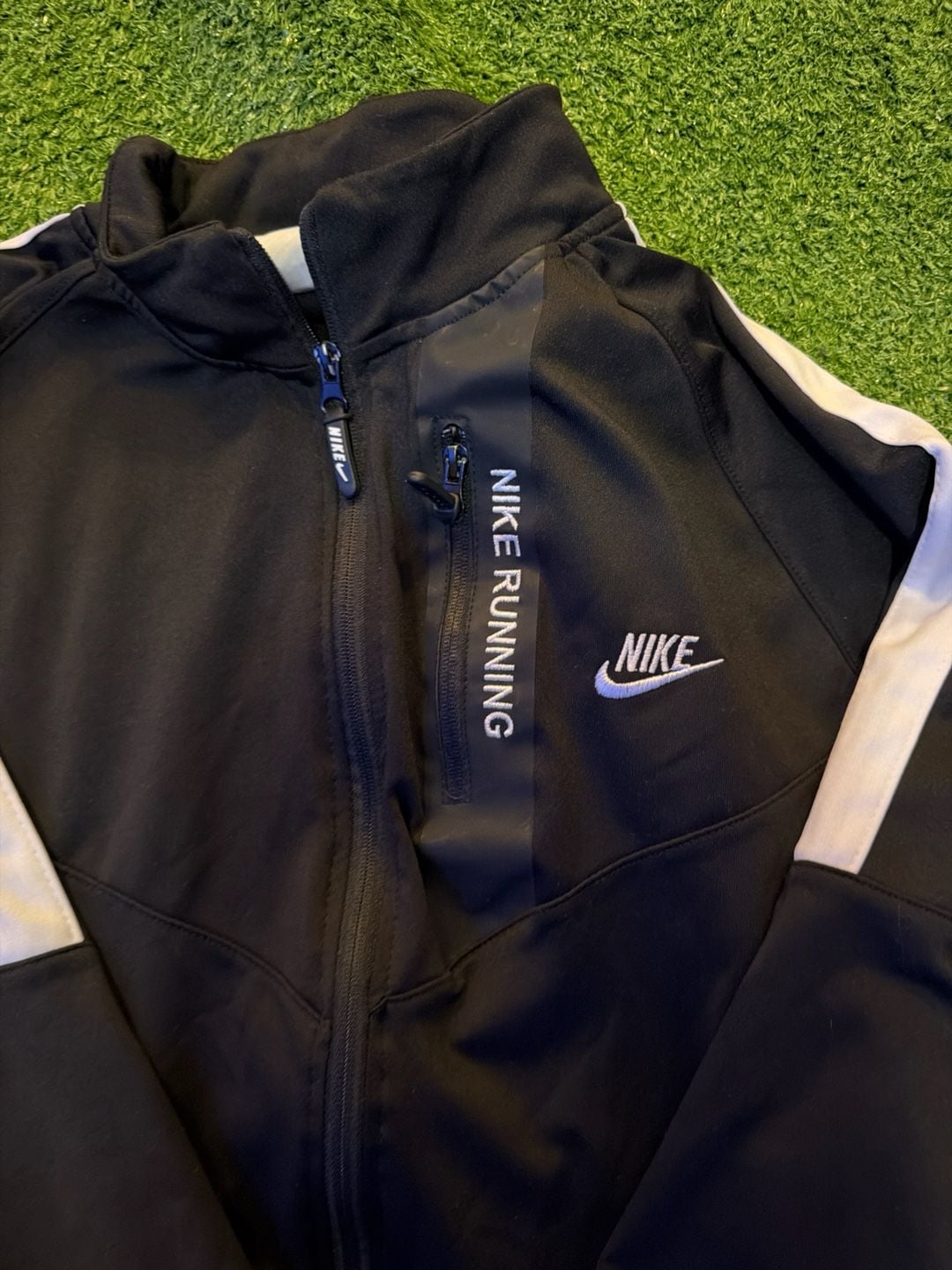 Nike Dri-FIT Running Men's Full-Zip Track Jacket with Chest Pocket Black/White 3