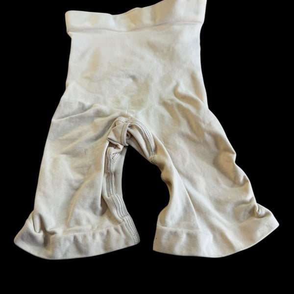 SKIMS Sculpting Seamless High-Waisted Mid Thigh Short Shapewear Size XS