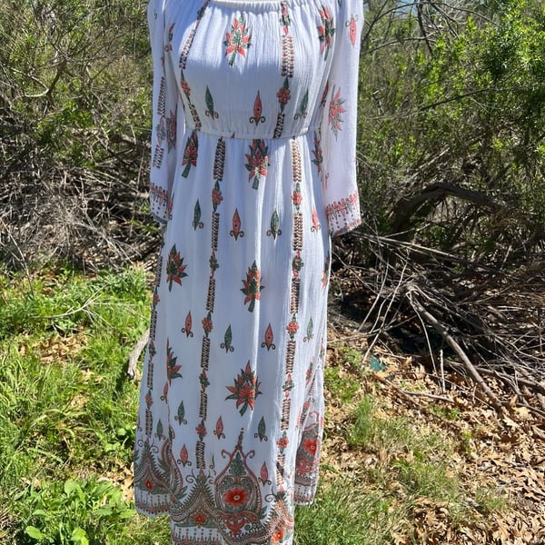 Lapogee Boho Off-The-Shoulder Floral Border Print Maxi Dress