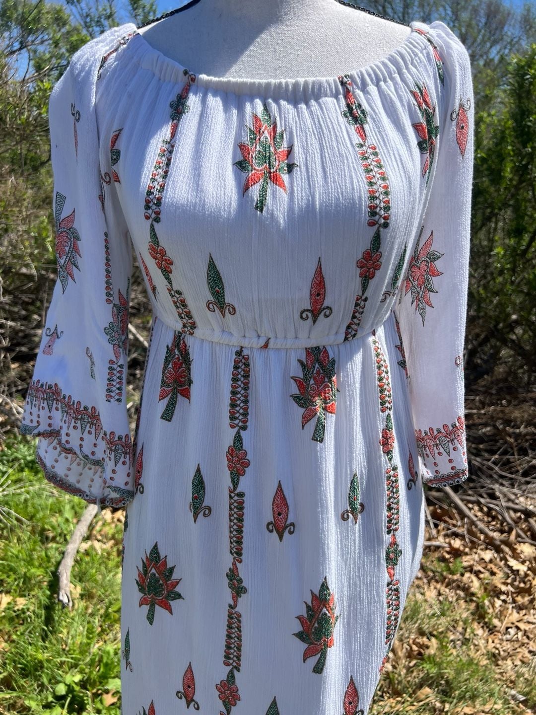 Lapogee Boho Off-The-Shoulder Floral Border Print Maxi Dress 4