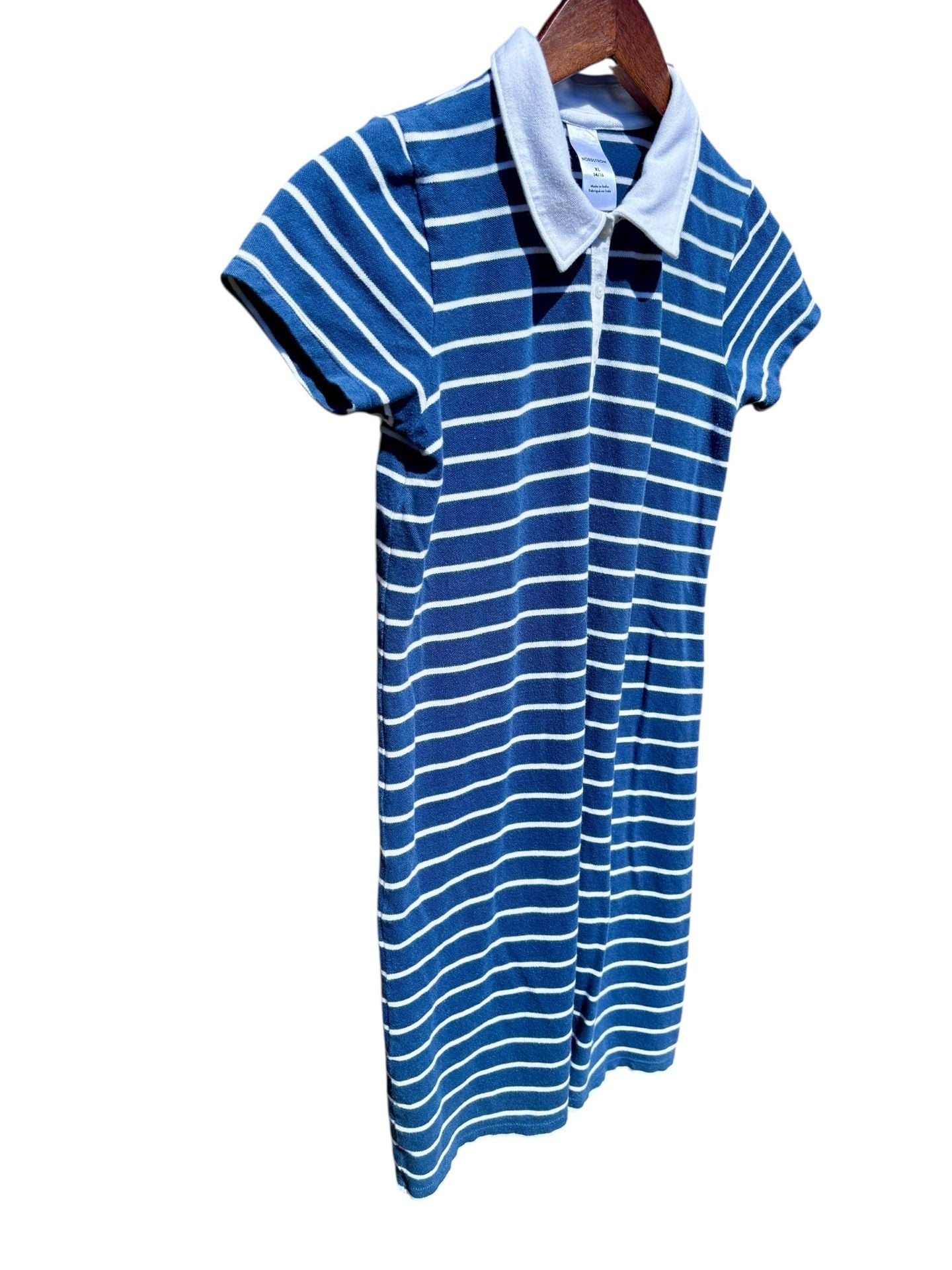 Product thumbnail 4