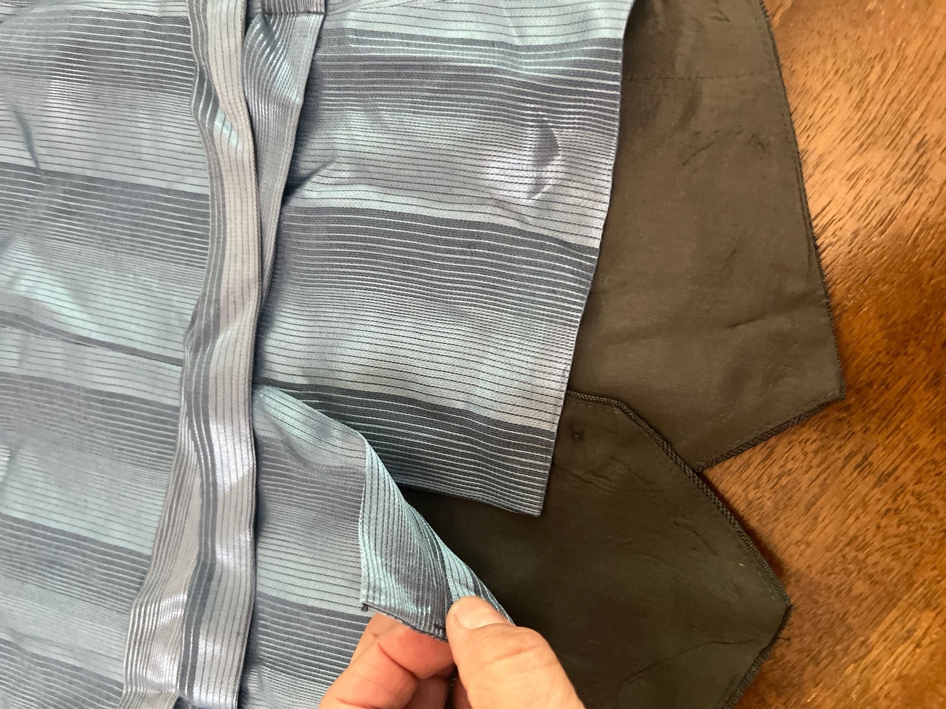 Bailey 44 Grey Glen Check Plaid V-Neck Button Front Vest 12