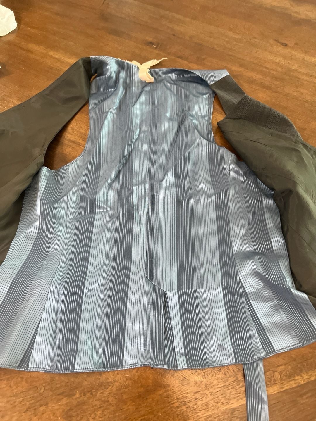 Bailey 44 Grey Glen Check Plaid V-Neck Button Front Vest 13