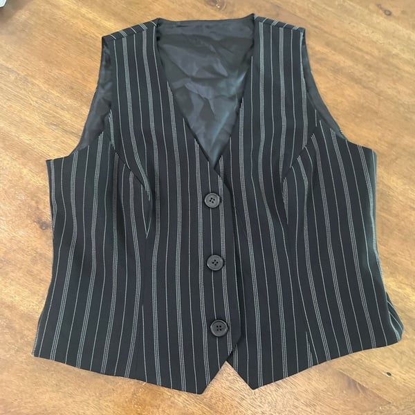 INC International Concepts Women's Black Pinstripe Tailored V-Neck Vest Waistcoat