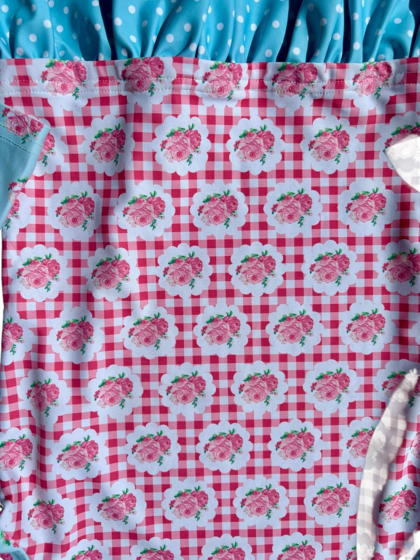 Olive Mae Floral Gingham Long Sleeve Rash Guard Swim Top Size 6 8