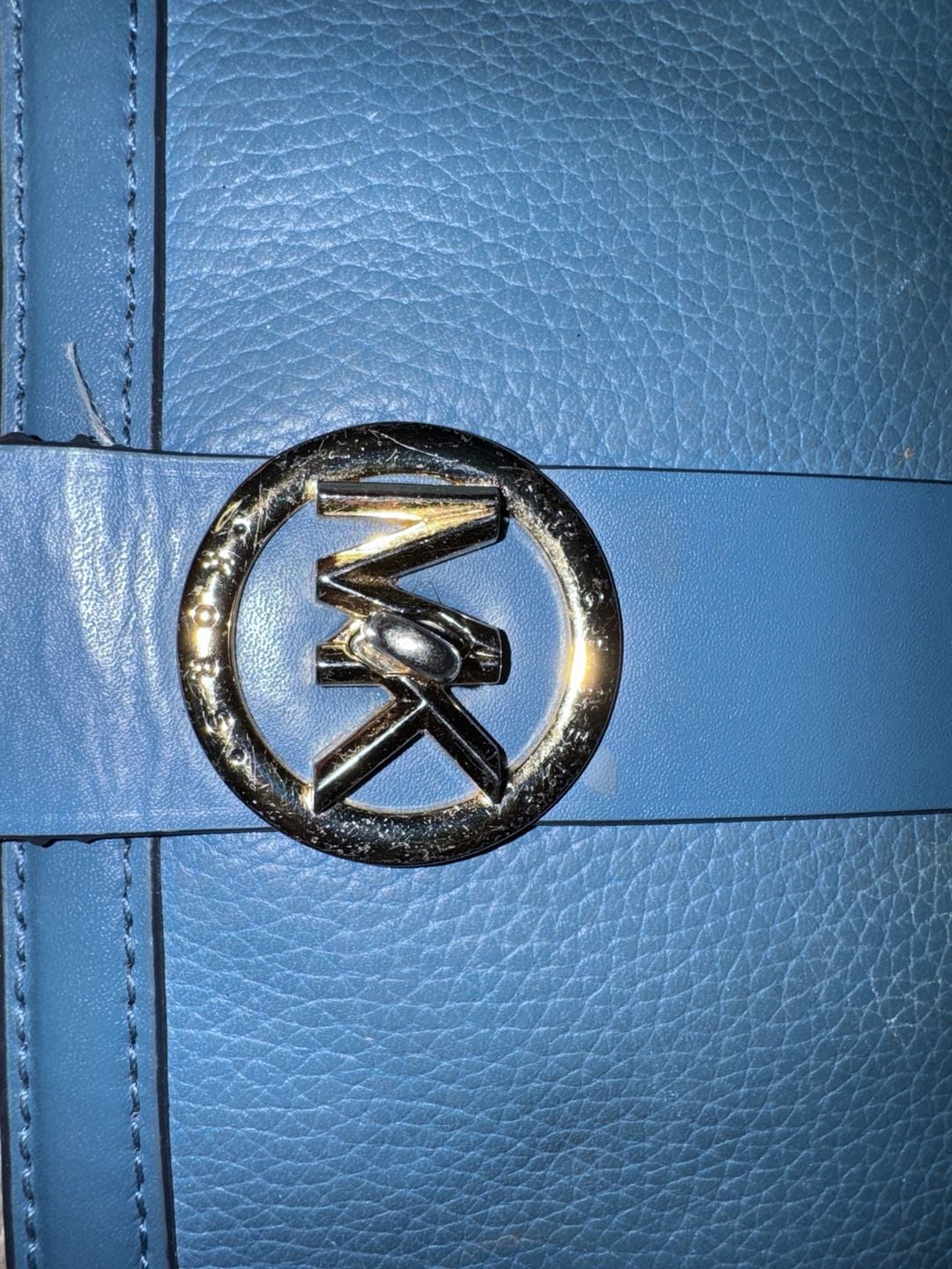 Pre-Loved! MICHAEL KORS Triple Gusset Crossbody leather bag dark chambray gold 3
