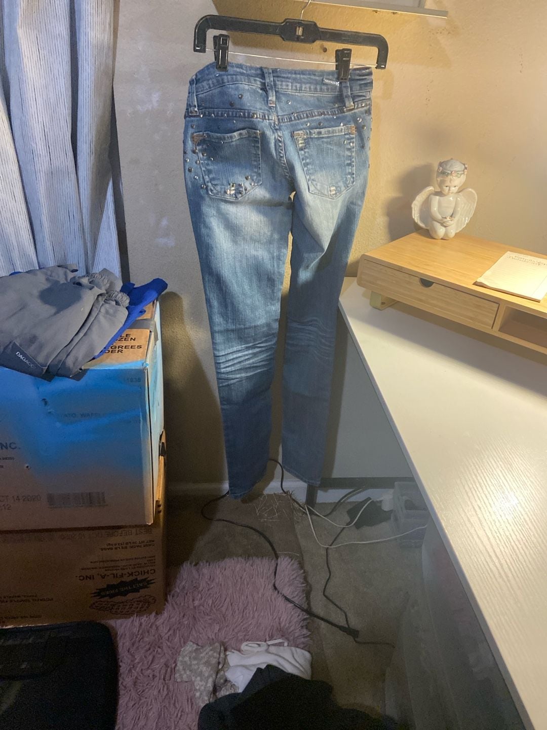 Dollhouse Studded Low Rise Slim Fit Distressed Blue Jeans Size 1 5