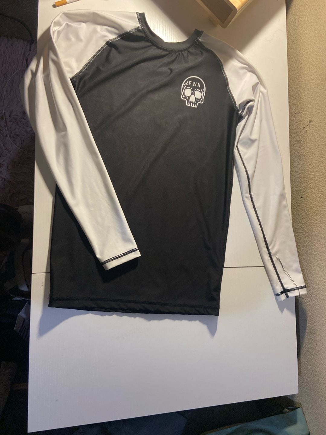 Few Will Hunt Comfort Is A Slow Death Long Sleeve Rash Guard 2