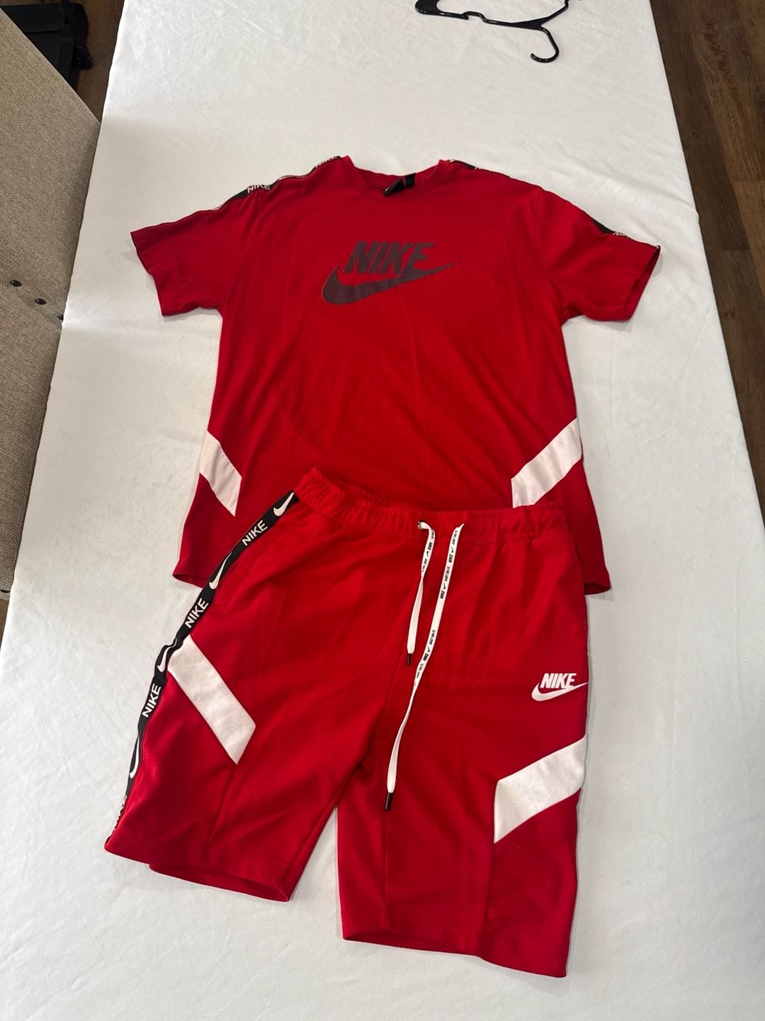 Nike Men's Sportswear T-Shirt and Shorts Matching Set Red/White 1