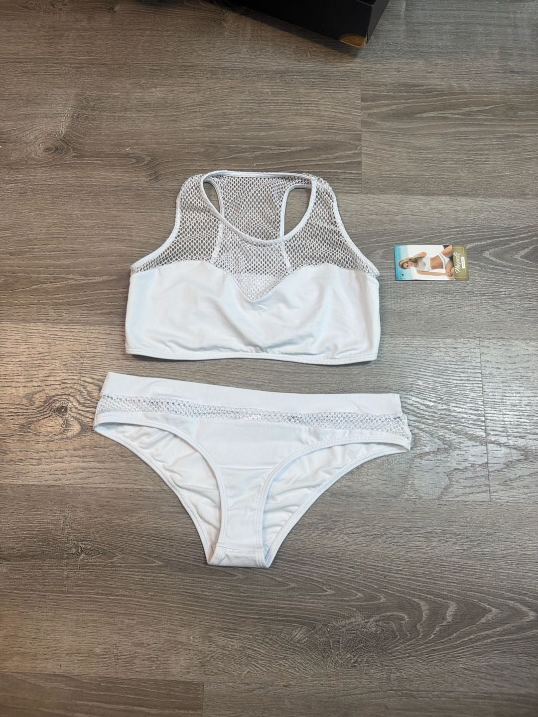 Mapalé White Two-Piece Bikini Set with High Neck Mesh Detail 1