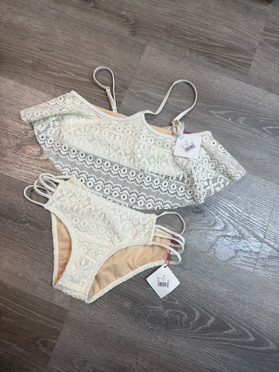 Vanilla Beach Ivory Crochet Lace Flounce Bikini Set 5