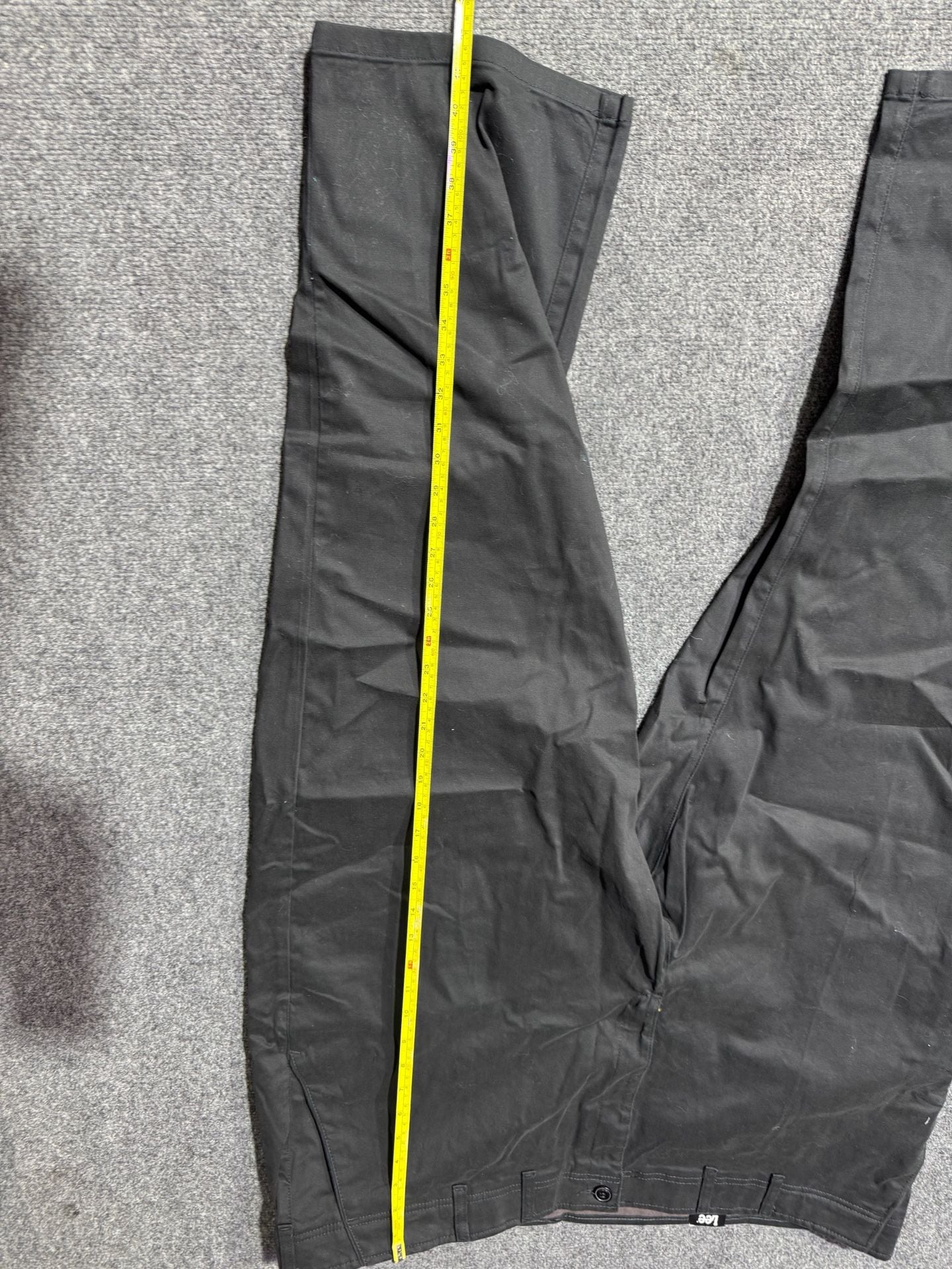 Lee Men's Big & Tall Extreme Motion Flat Front Regular Straight Pant Black 52W X 30L 12