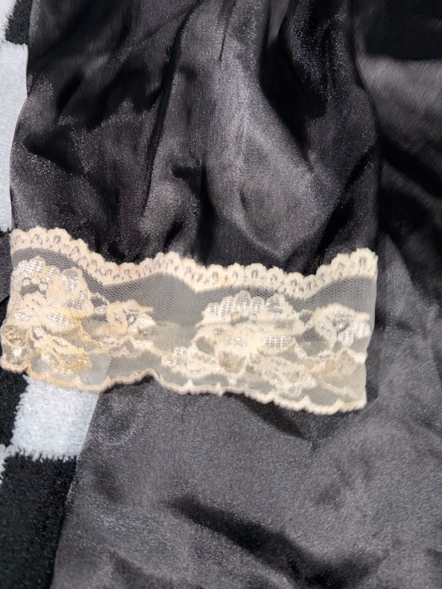 PINK Victoria's Secret Black Satin Lace-Trim Long Robe 3