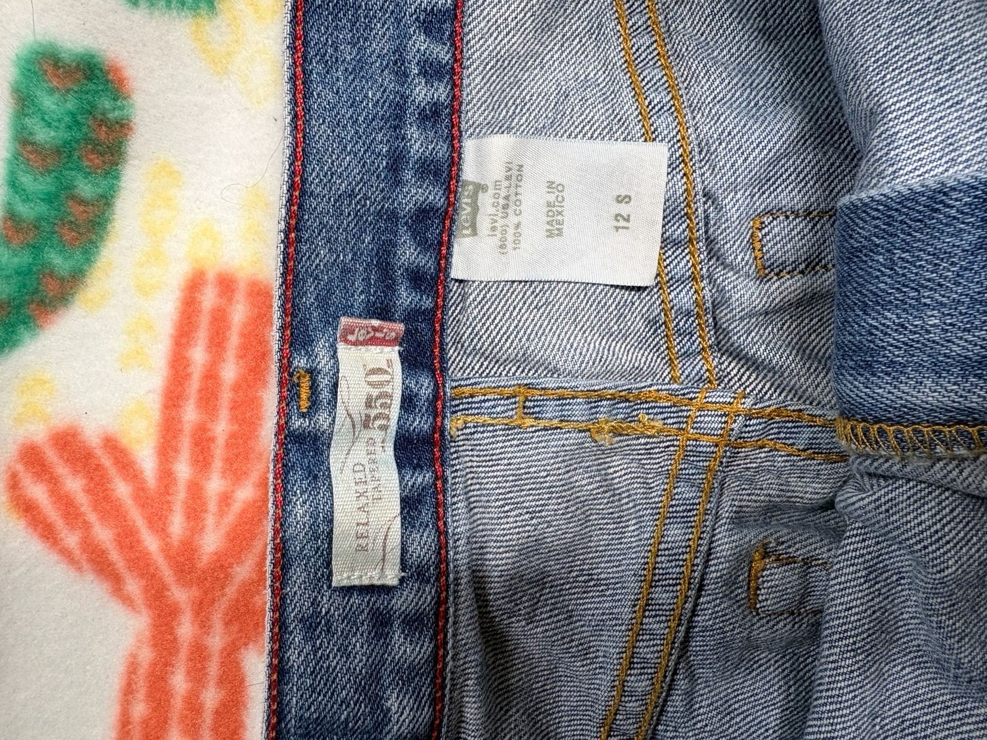 Levi's 550 Relaxed Tapered Leg Blue Denim Jeans Size 12S 4