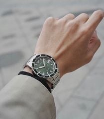 Emporio Armani AR11338 World Explorer Green Dial Stainless Steel Men's Watch 2