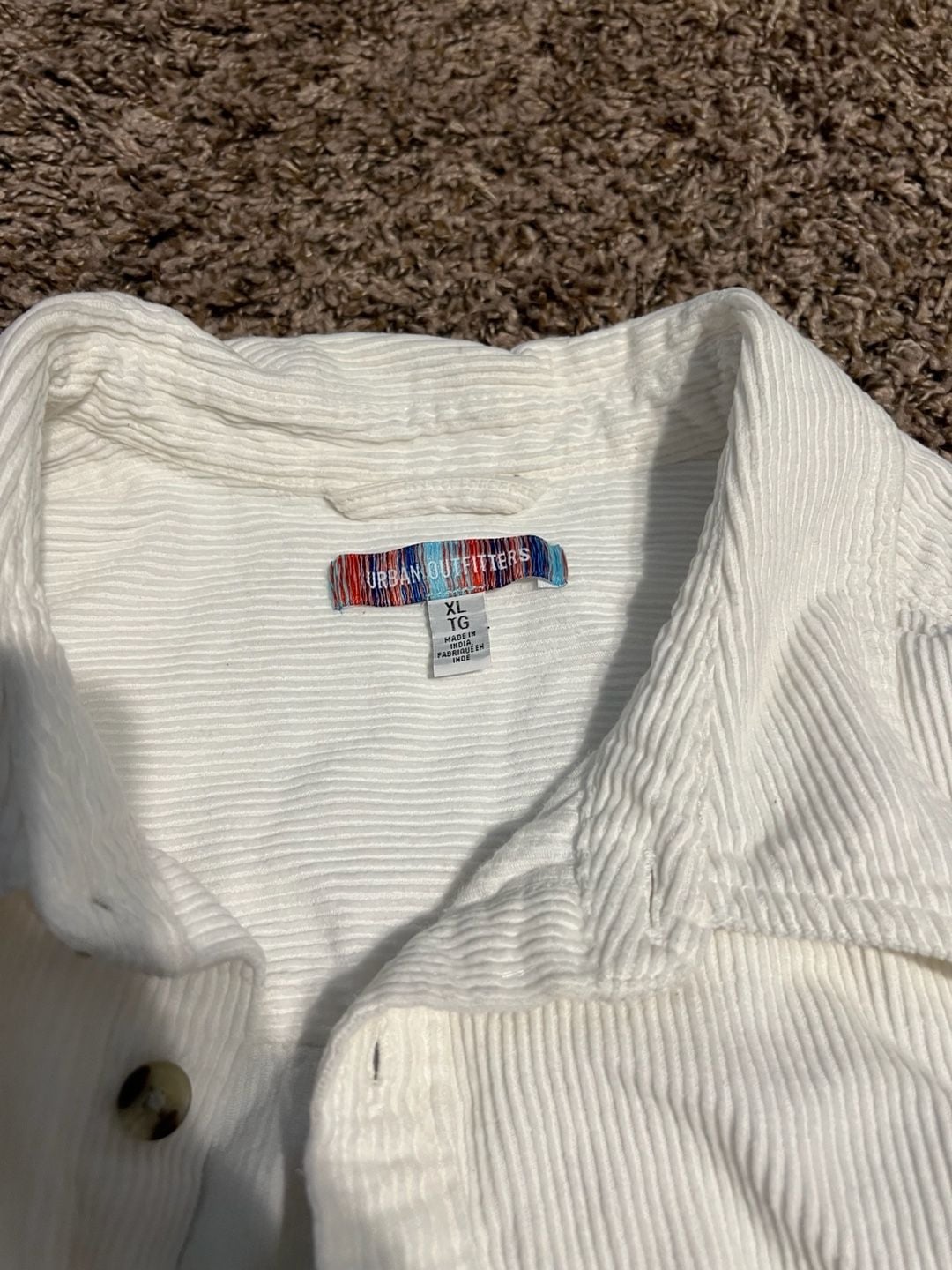 Urban Outfitters Men's XL Cream Wide Corduroy Long Sleeve Button Down Shirt 4