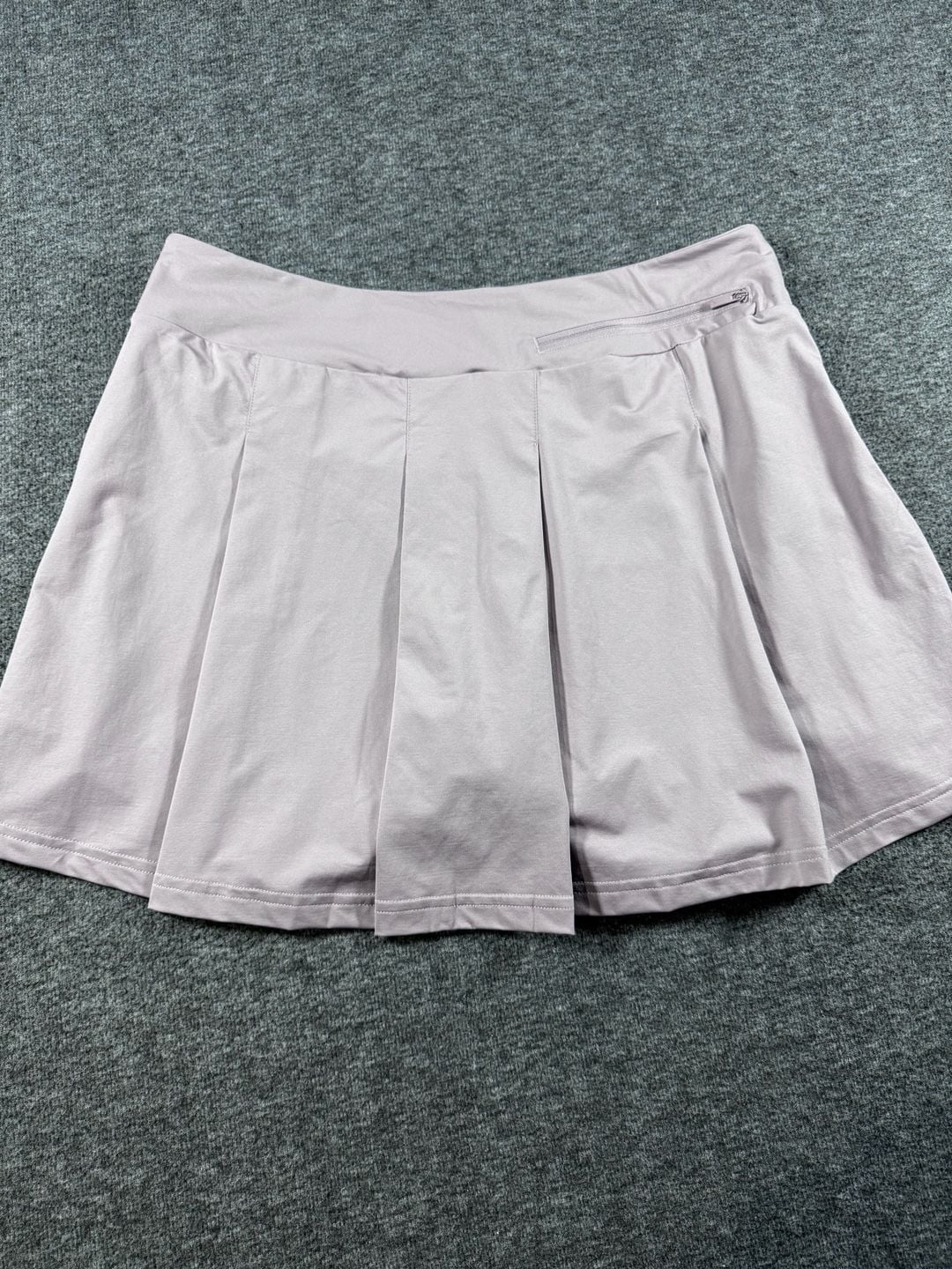 NWT adidas Women's Twistknit Ultimate365 Tour Pleated Golf Skort Fig Purple 7