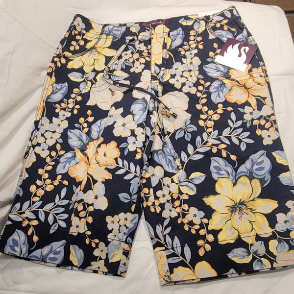 Gloria Vanderbilt Ginny Floral Skimmer Shorts Anchor Blue Size 12 New With Tags