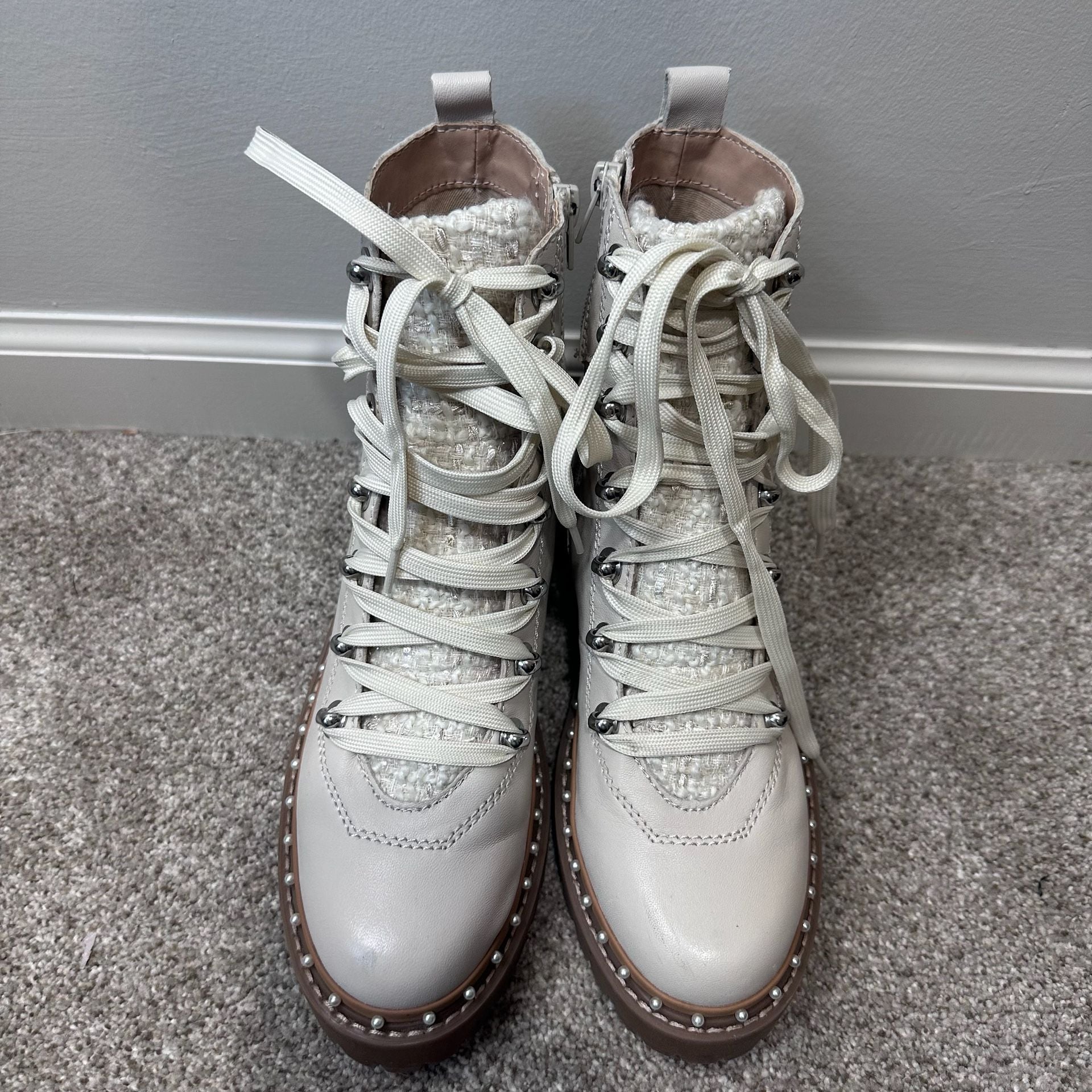 Steve Madden Rainier Leather Bone White Combat Boots with Pearl Stud Trim, Sz 8 4