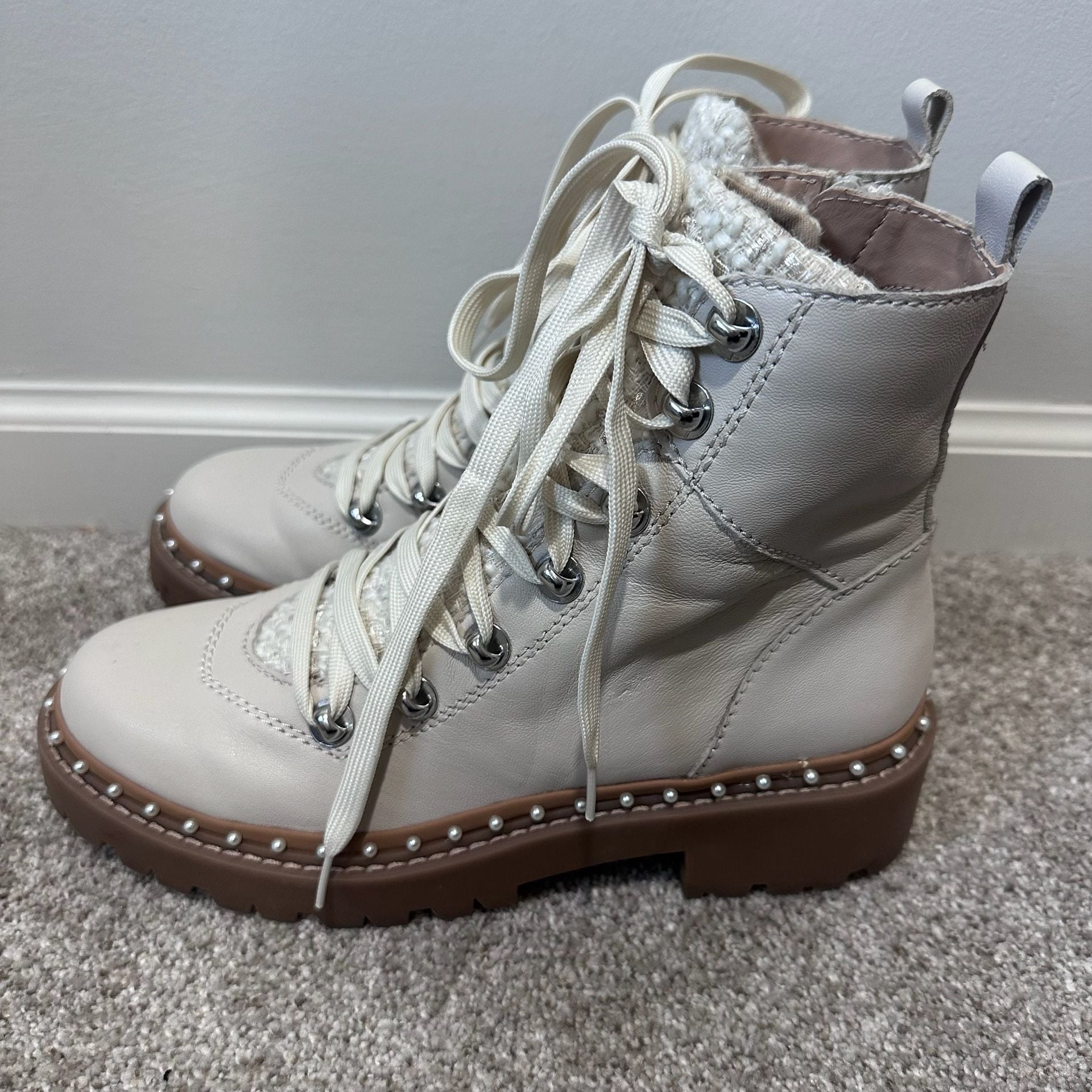 Steve Madden Rainier Leather Bone White Combat Boots with Pearl Stud Trim, Sz 8 5