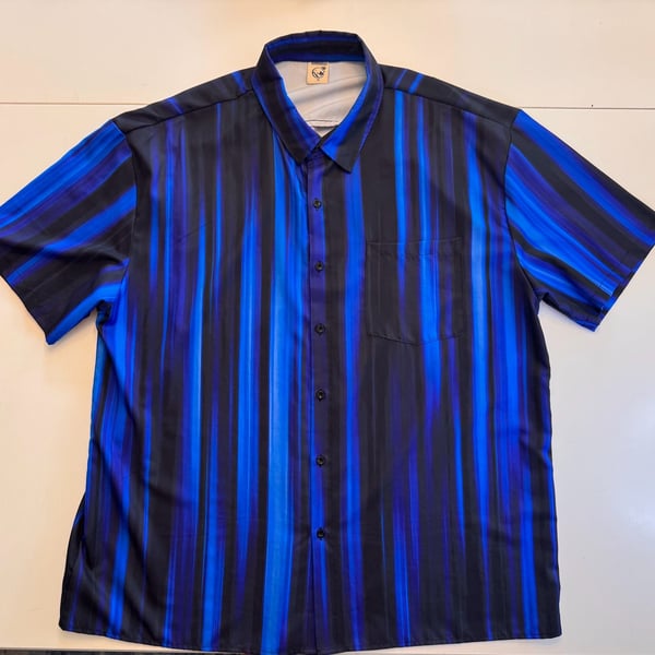 Hardaddy Men's Blue Vertical Abstract Striped Short Sleeve Button Up Casual Shirt