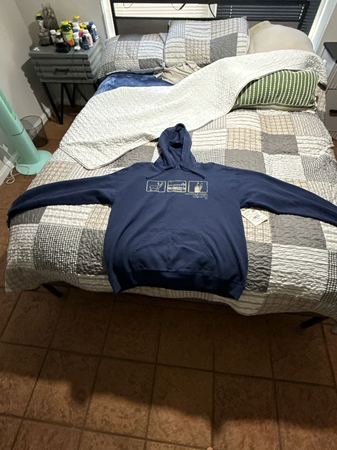 ComfortWash Gateway National Recreation Area Navy Blue Graphic Hoodie 2