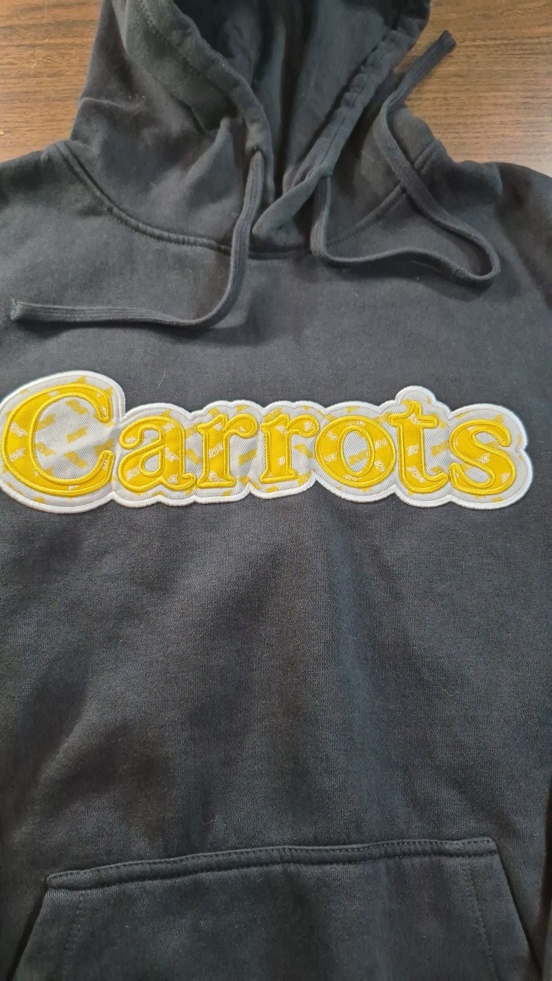 Carrots x Brisk Collab Embroidered Hoodie Black/Pink/Green M 4