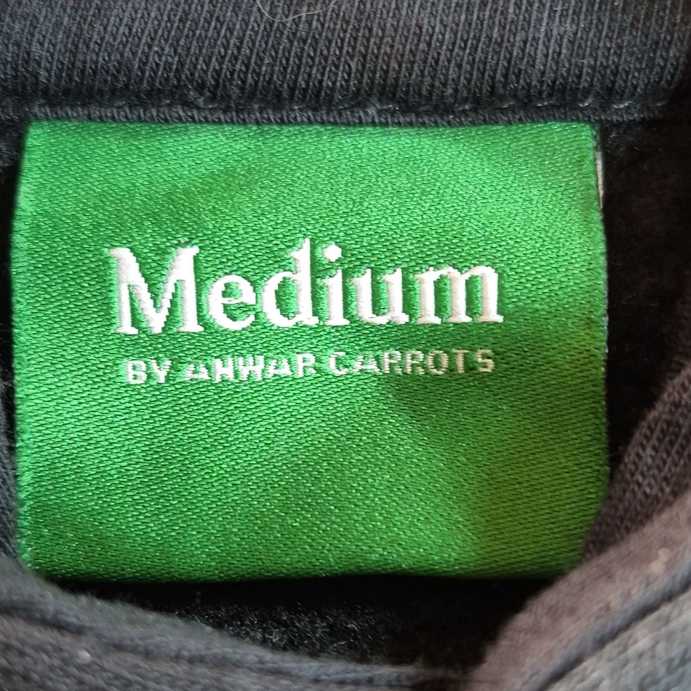 Carrots x Brisk Collab Embroidered Hoodie Black/Pink/Green M 5