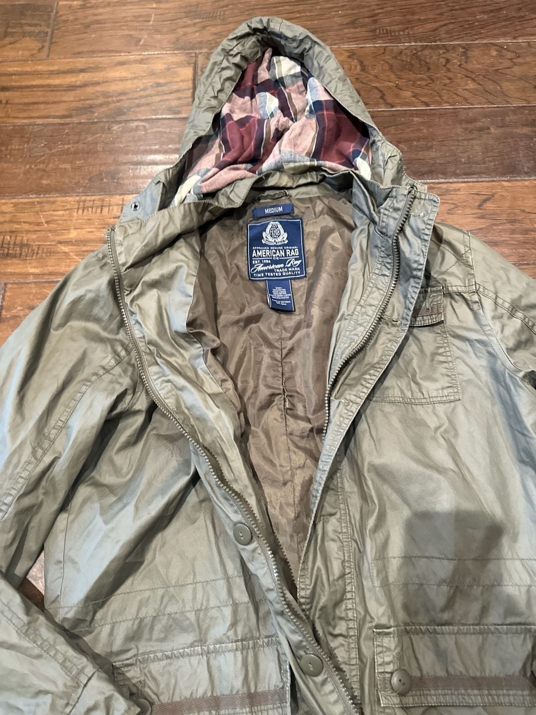 American Rag Men's Medium Olive Green Military Hooded Jacket with Plaid Lining 12