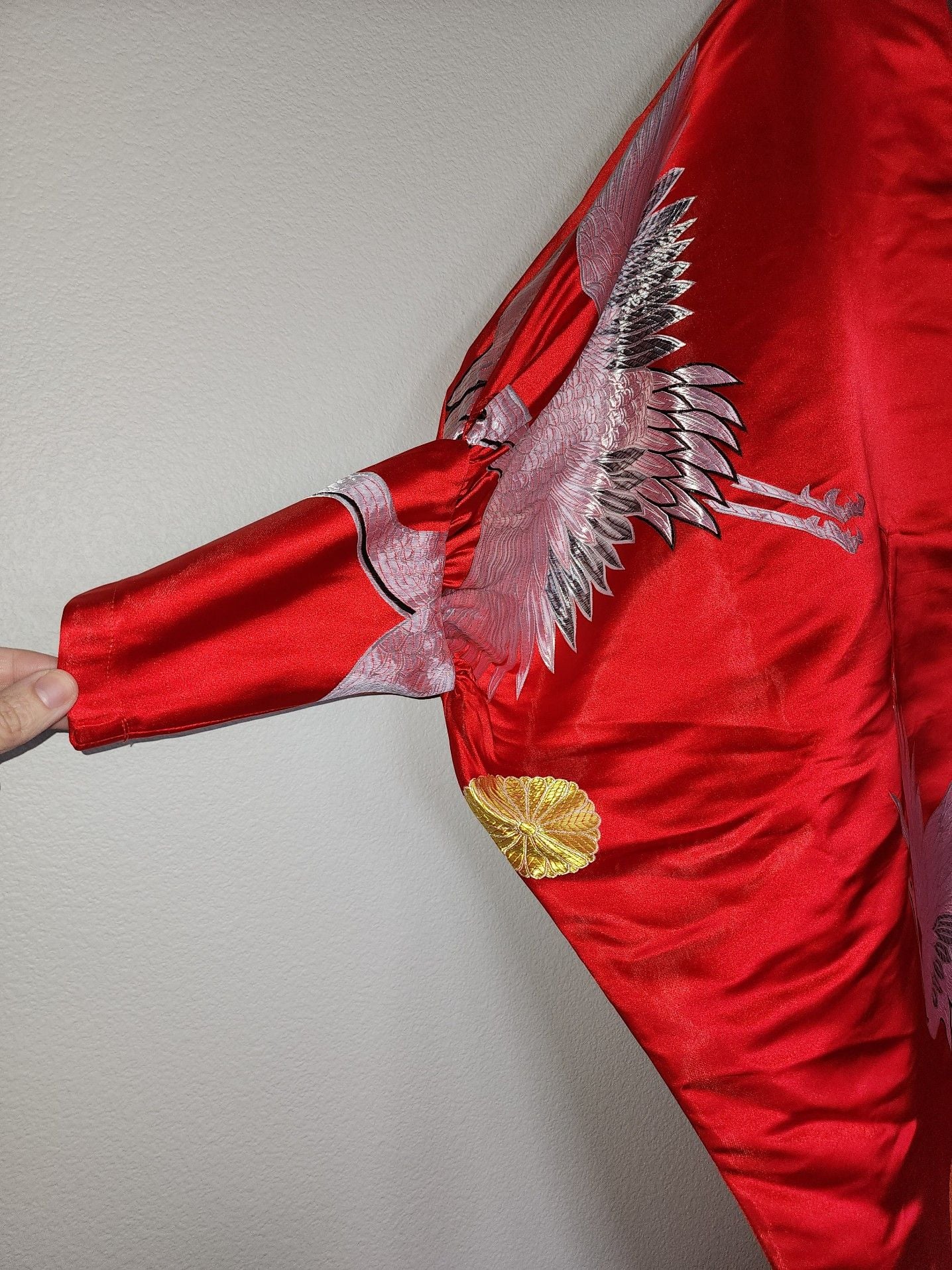 Vintage Red Silk Japanese Uchikake Wedding Kimono with Embroidered Cranes 4