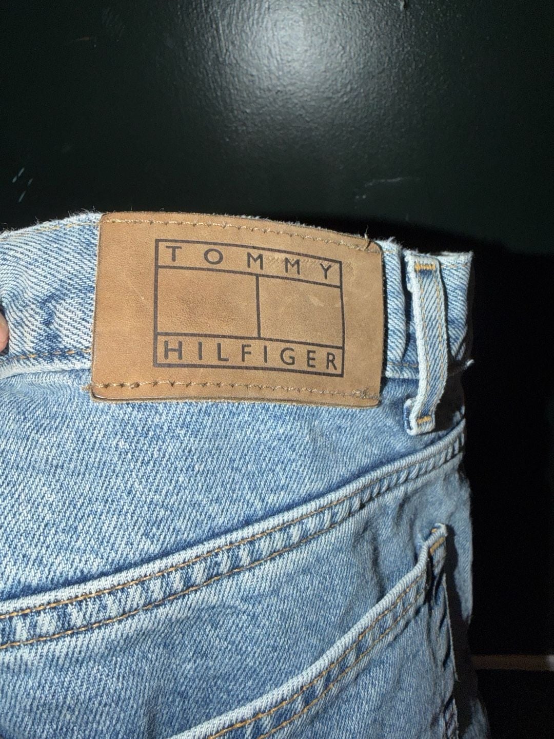 Vintage Tommy Hilfiger Tommy Jeans 90s Baggy Light Wash Denim Pant Size 34/30 4