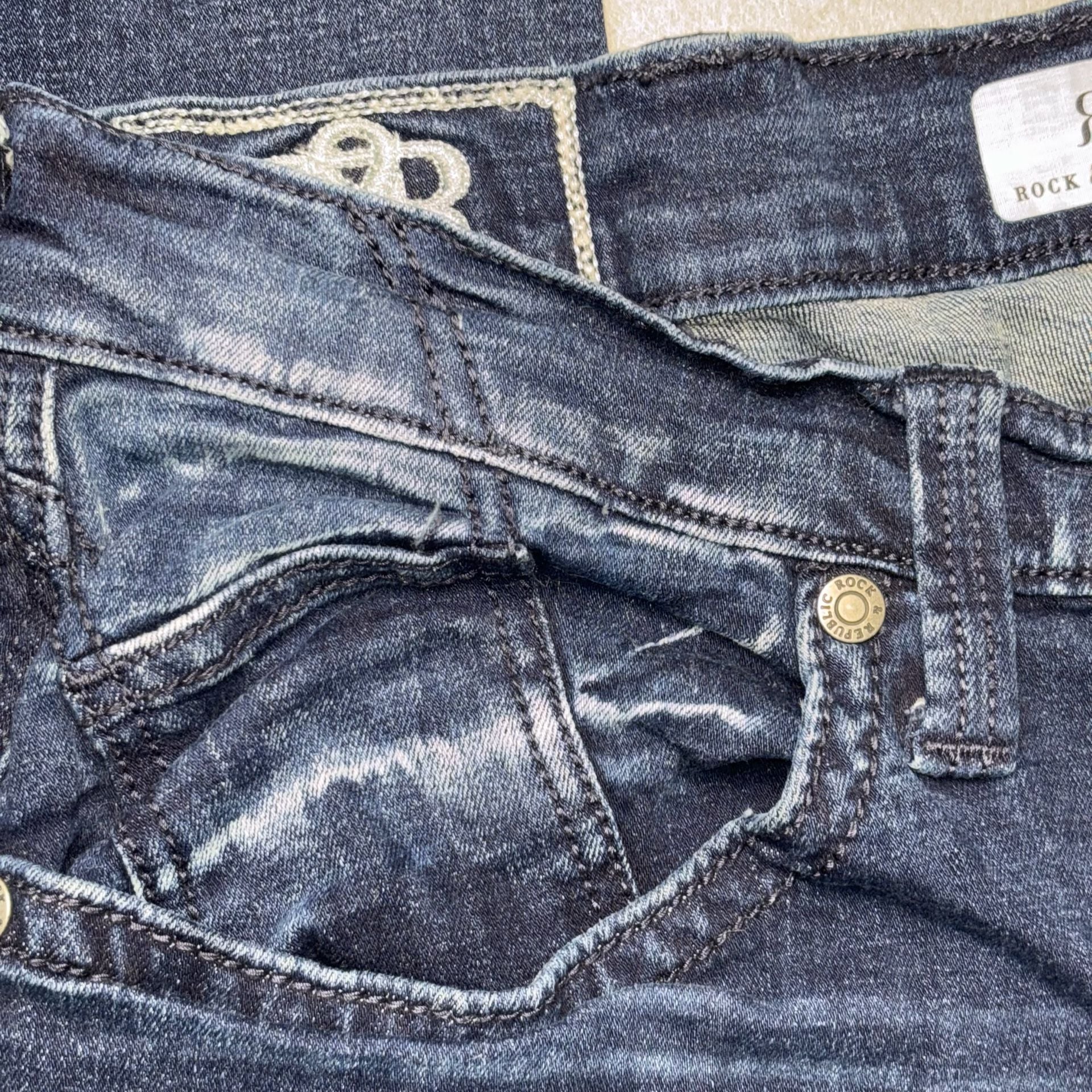Rock & Republic Men's Straight Fit Stretch Denim Jeans 36x30 Blue Wash 8