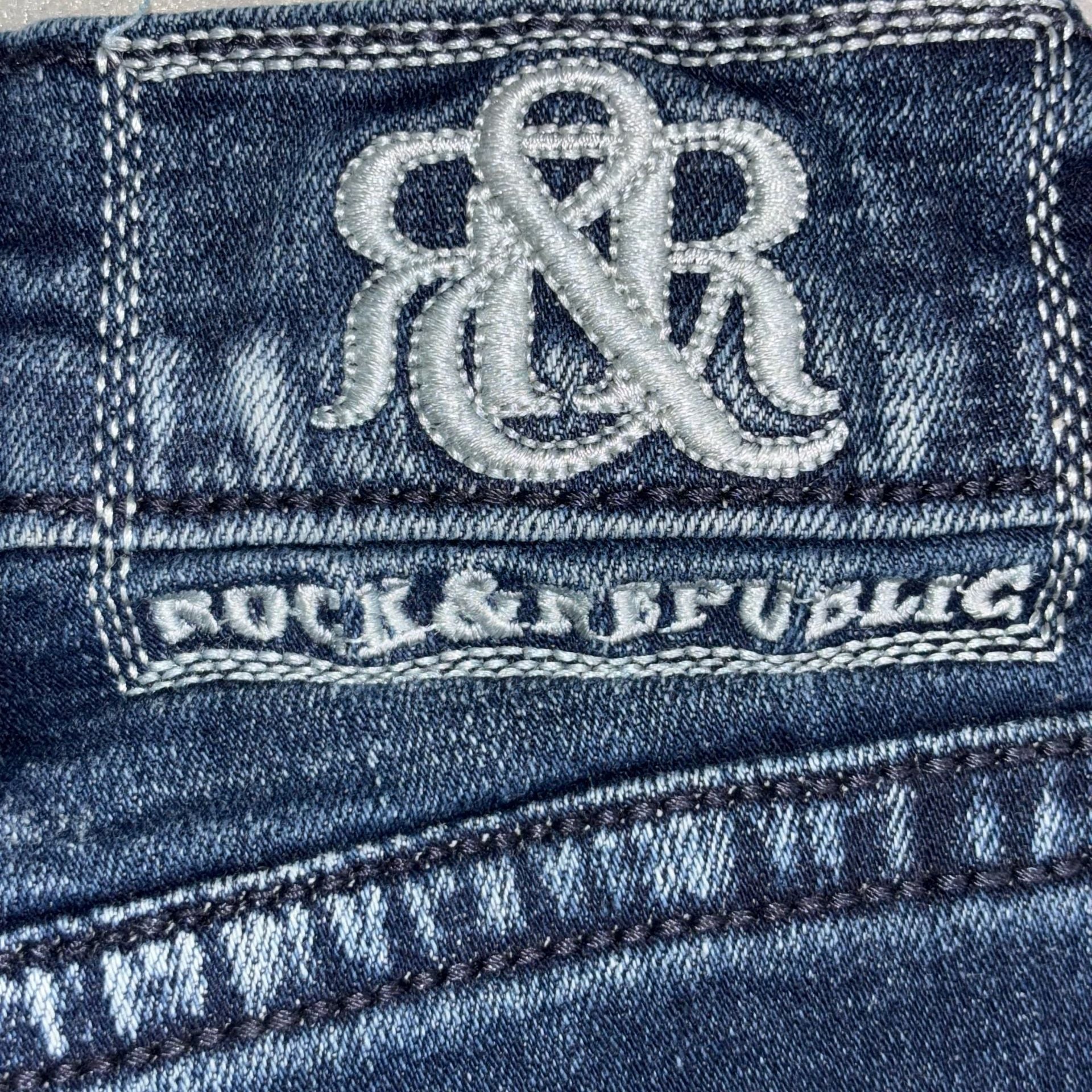 Rock & Republic Men's Straight Fit Stretch Denim Jeans 36x30 Blue Wash 11