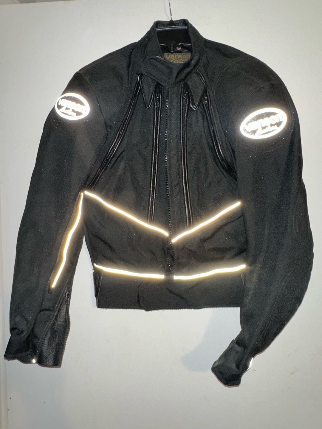 Product thumbnail 3