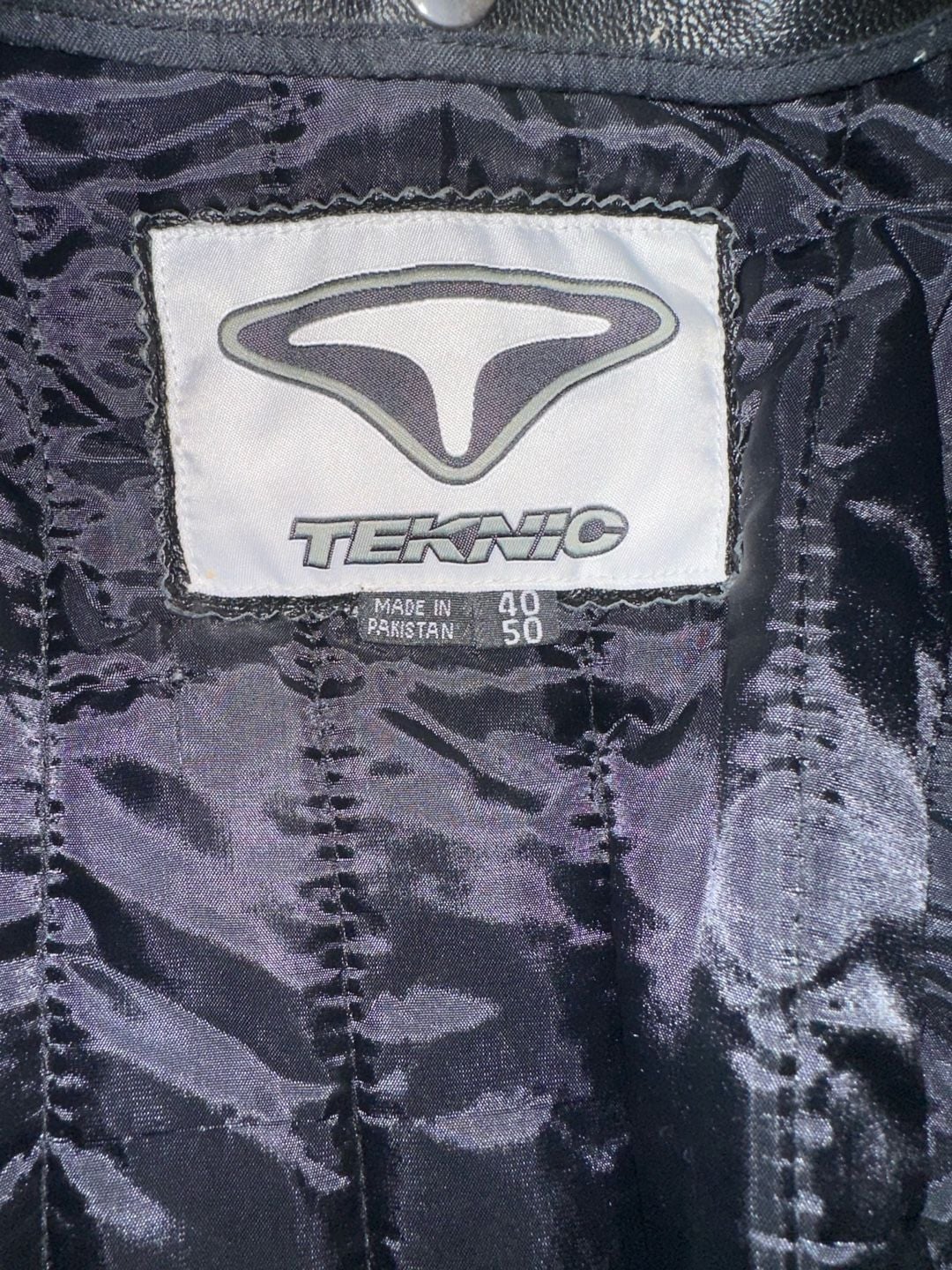 Teknic Leather Armored Motorcycle Jacket Removable Liner Size 40/50 Medium 10