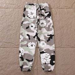Denim Tears The Cotton Wreath Camouflage Sweatpants - White Camo 2